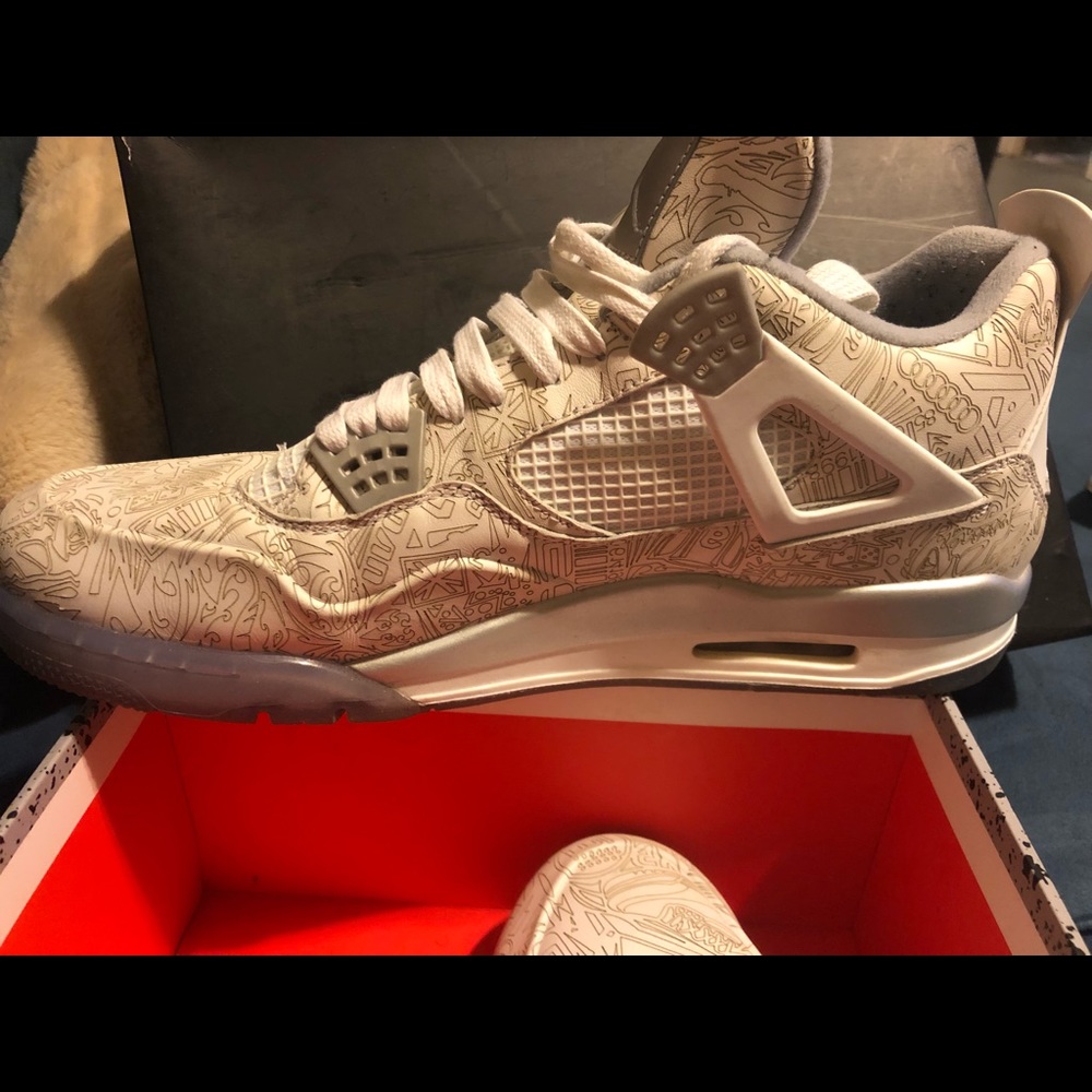 Air Jordan 4 Retro Laser